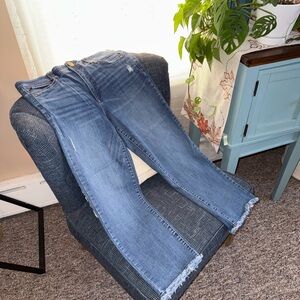 Democracy Light Blue Cropped Jeans